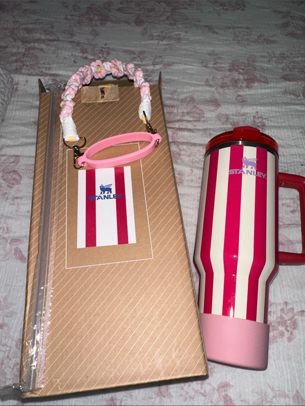 Stanley ins* Pink and Cream Striped Insulated Tumbler with Tan Box